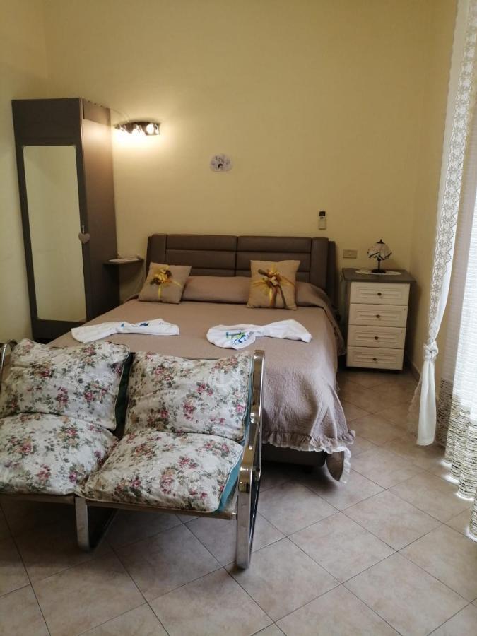 Fmr Oplonti Plinio Beb Apartment Torre Annunziata Exterior photo
